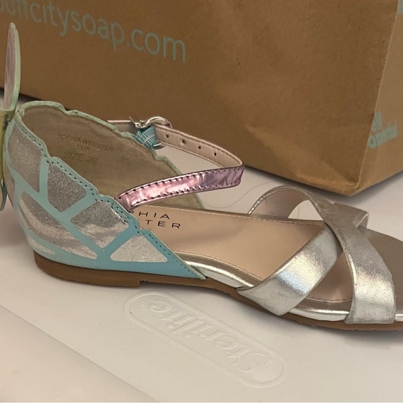 Girl's Chiara Iridescent 3D Butterfly-Wing Sandals, Baby/Toddlers - Size 29 - Picture 8 of 8